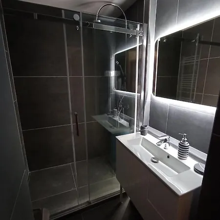 Apartment Pecsi Keco - Over The Pecs
