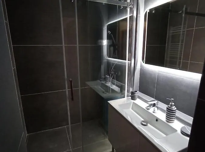 Appartement Pecsi Keco - Over The Pécs